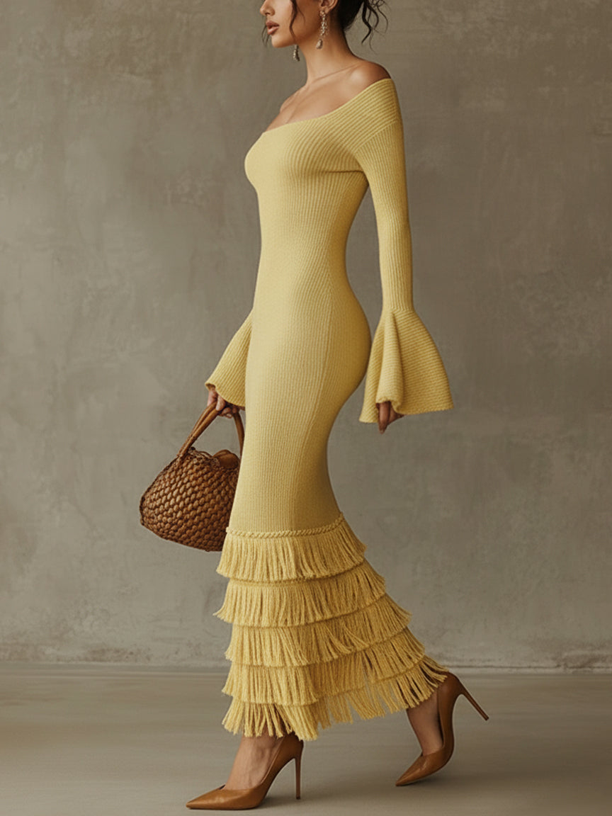 "Żółta Sukienka Bodycon z Odkrytymi Ramionami i Frędzlami" could be rewritten as "Żółta Sukienka Bodycon z Odkrytymi Ramionami i Stylowymi Frędzlami".