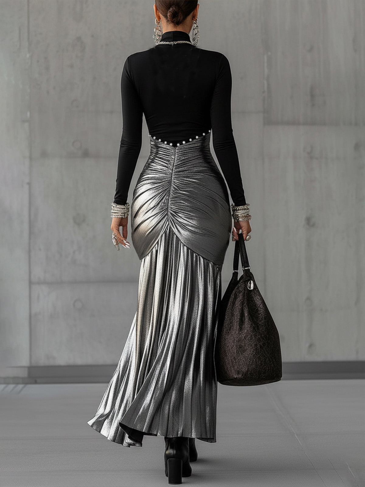 24-Hour-Shipping Black Round Neck Metallic Silver Pleated Maxi Dress